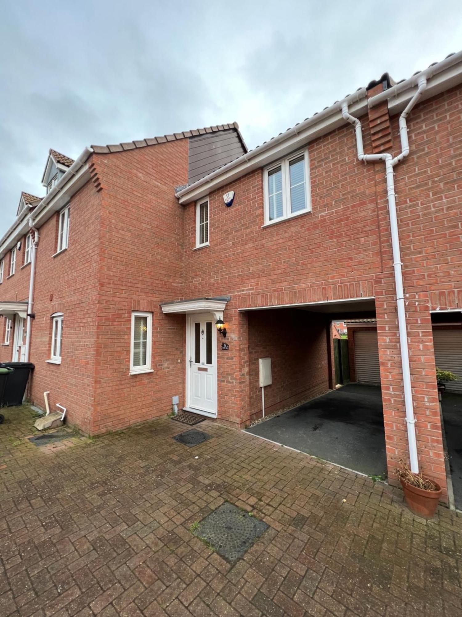 The Belfry 3 Bedrooms 2 Bathrooms Contractors & Family Higham Ferrers Eksteriør billede